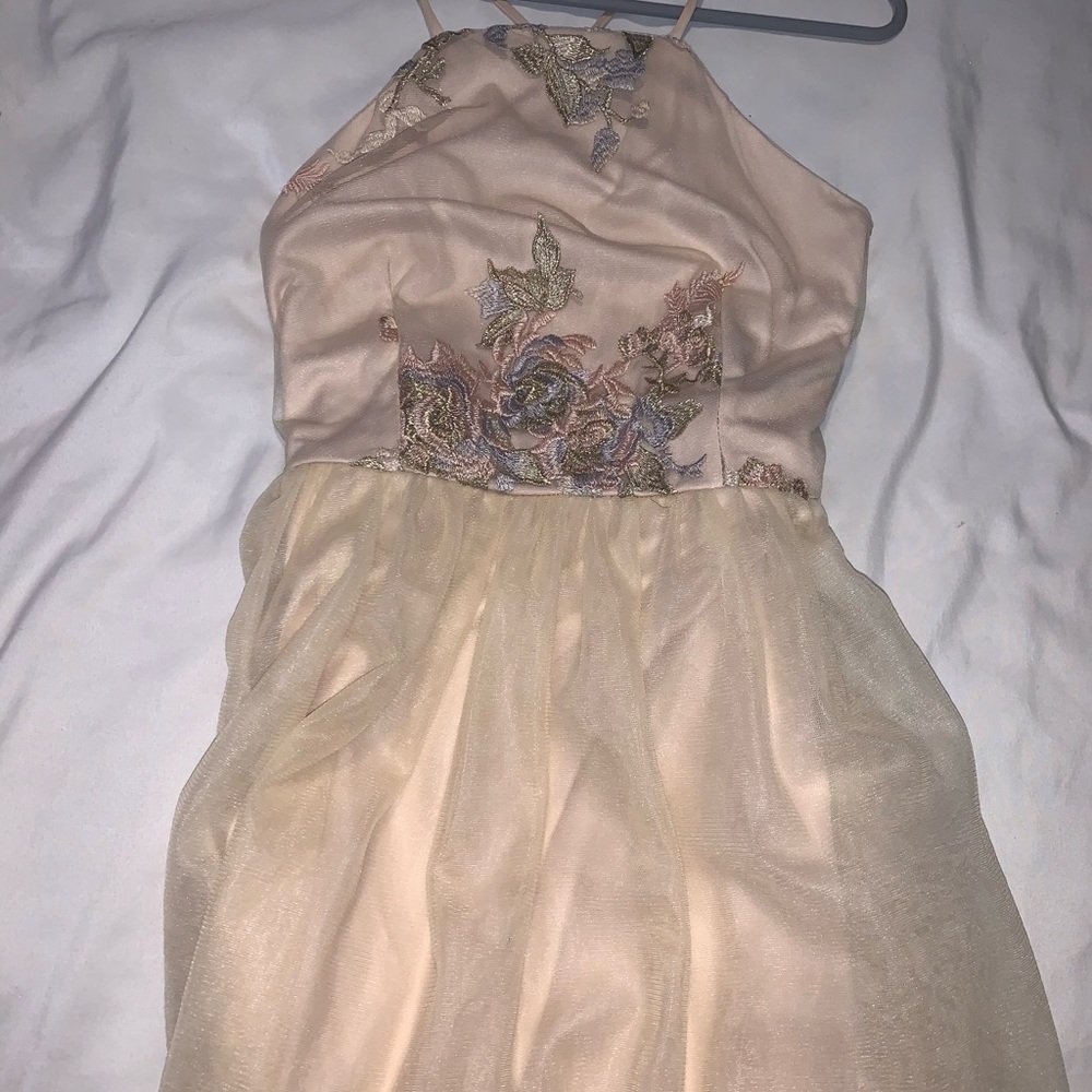 bridesmaid crisscross back dress